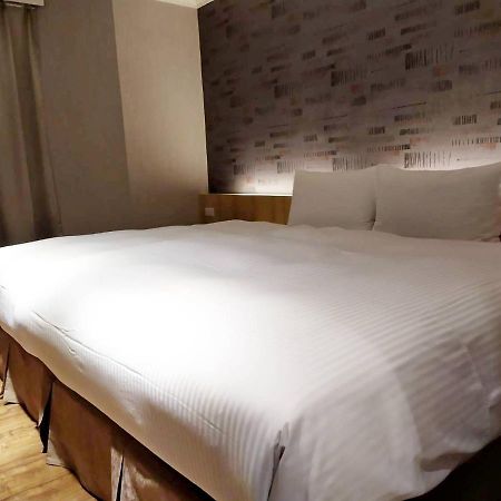 Simple Life Kaohsiung Hotel Ngoại thất bức ảnh