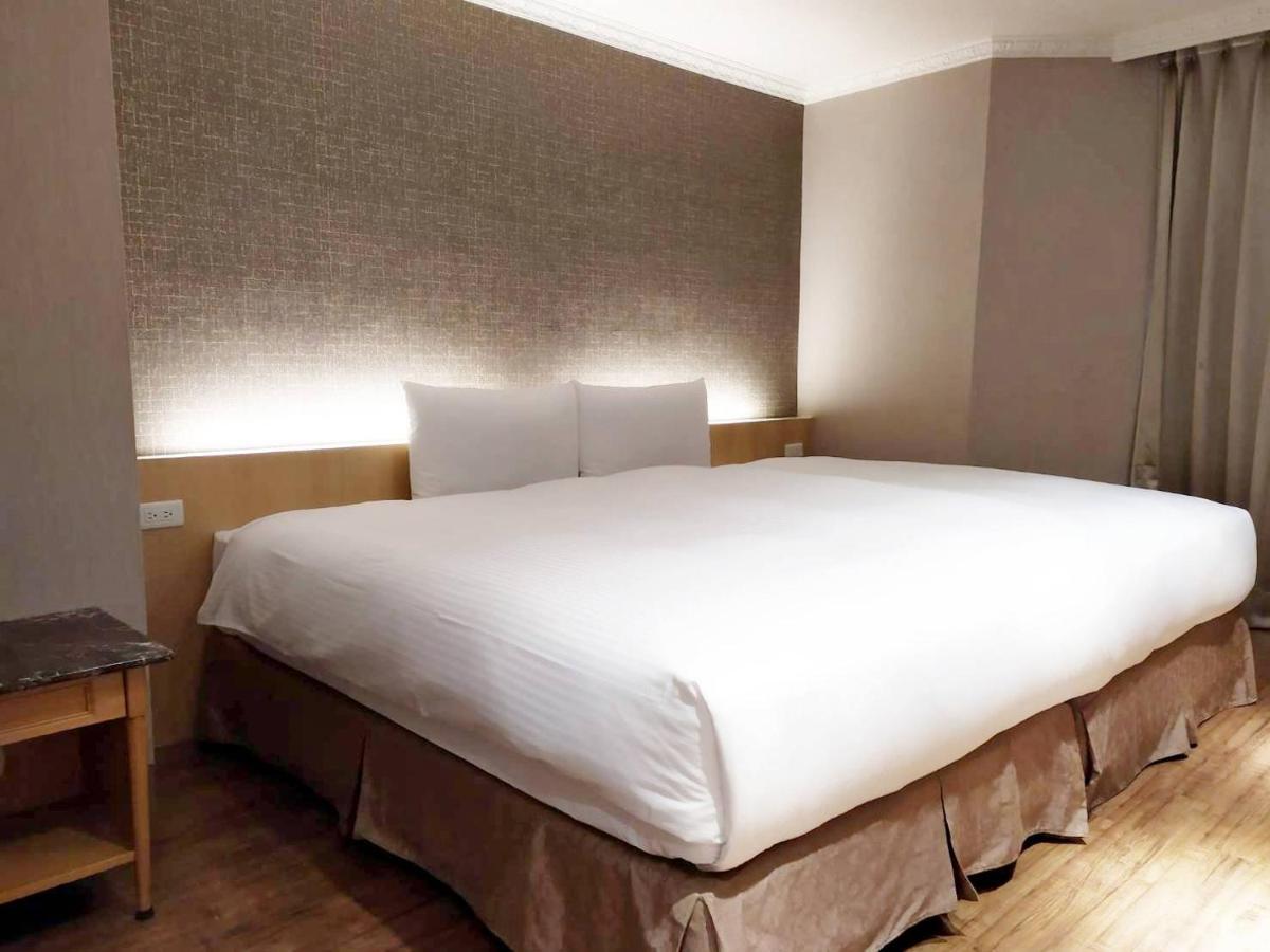 Simple Life Kaohsiung Hotel Ngoại thất bức ảnh