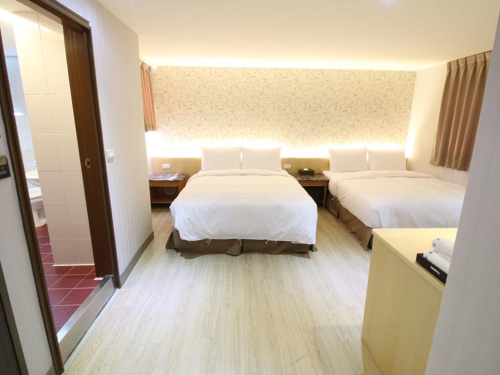 Simple Life Kaohsiung Hotel Ngoại thất bức ảnh