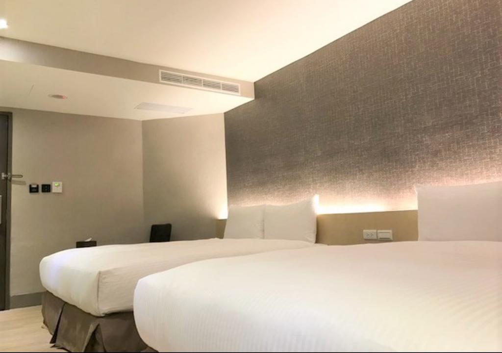 Simple Life Kaohsiung Hotel Ngoại thất bức ảnh