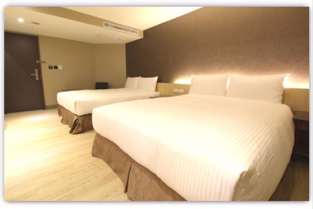 Simple Life Kaohsiung Hotel Ngoại thất bức ảnh
