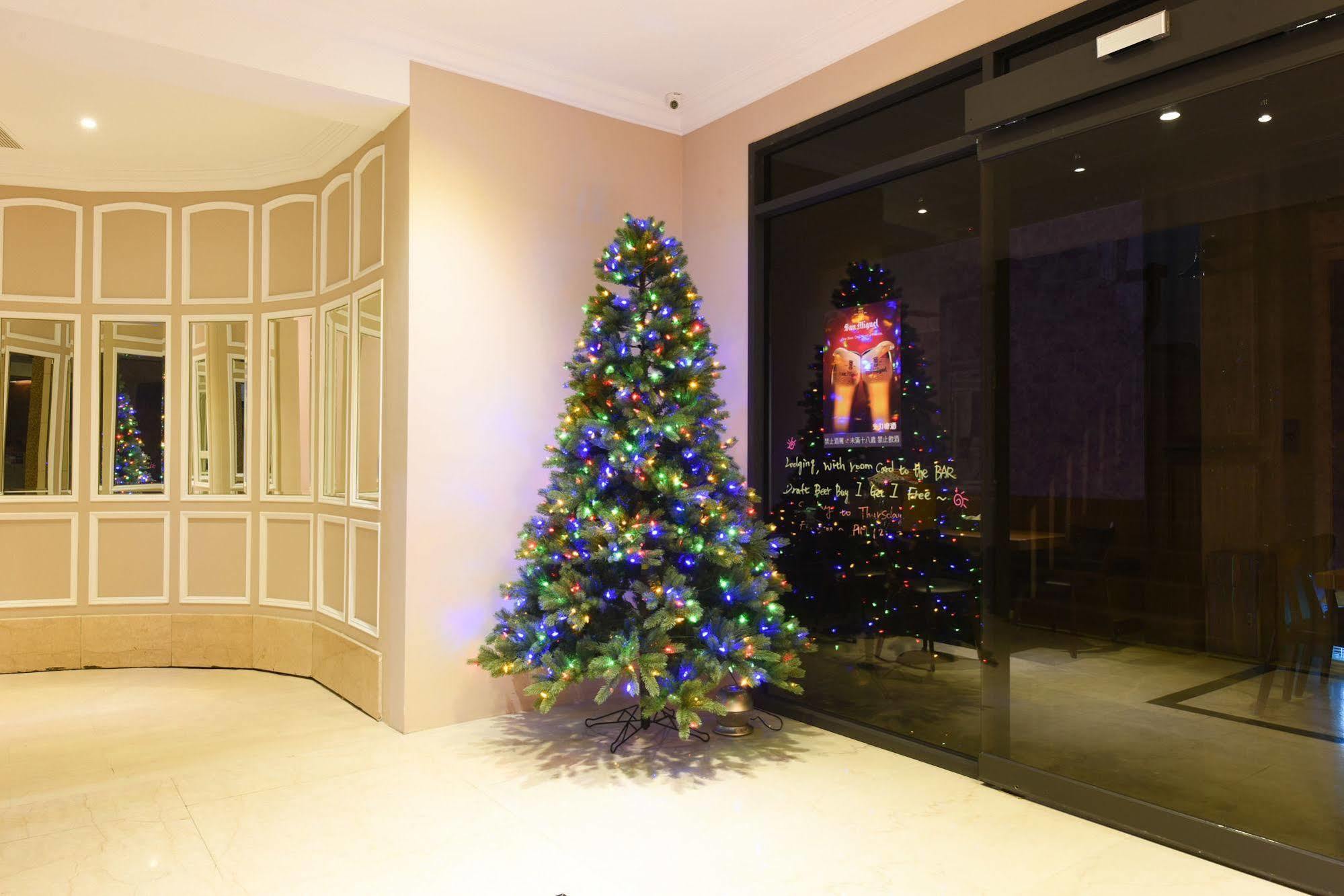 Simple Life Kaohsiung Hotel Ngoại thất bức ảnh
